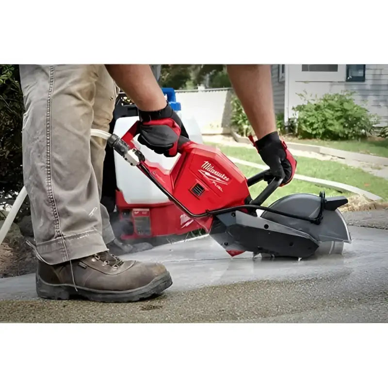 Red concrete saw with water tank, Milwaukee M18 FUEL bare tool with ONE-KEY™ technology
