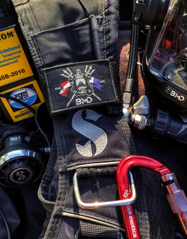 Scuba diving equipment BMD Slap Straps with Solas Tape for first responders