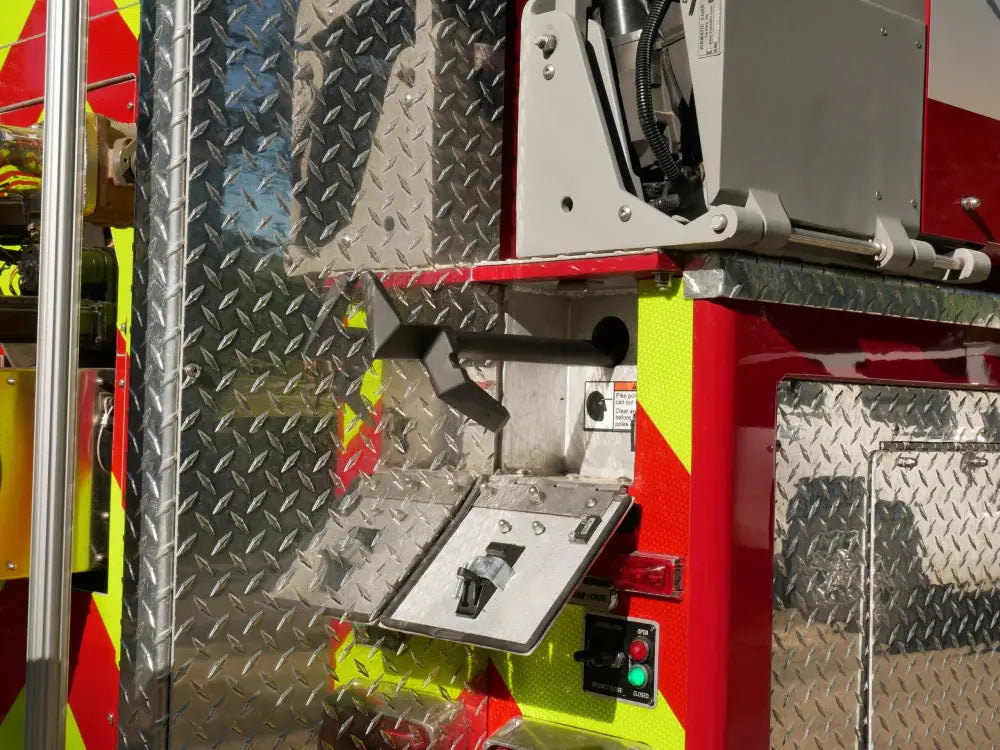 NY Style Roof Hook with Fire Truck Control Panel for safe roof work