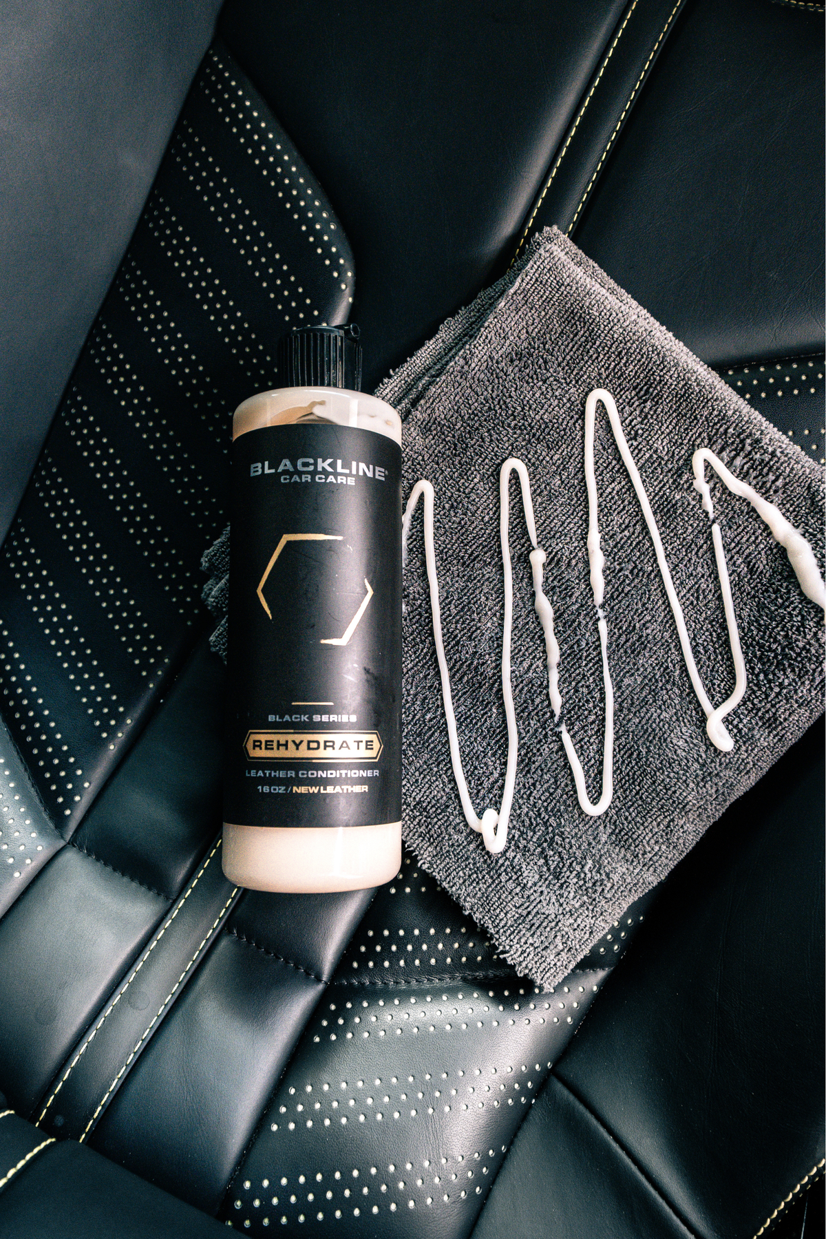 BLACKLINE® REHYDRATE LEATHER CONDITIONER - view 7
