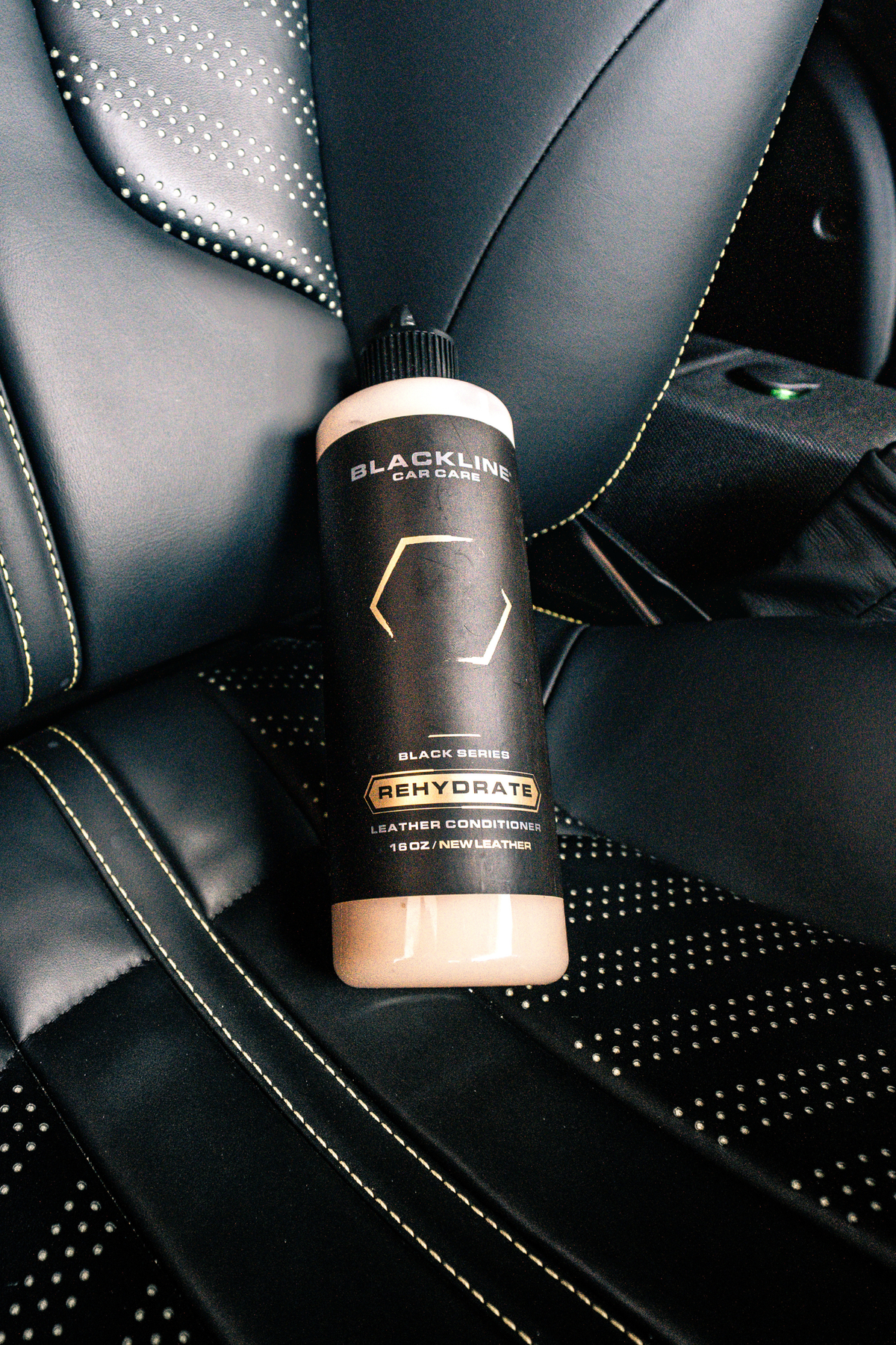 BLACKLINE® REHYDRATE LEATHER CONDITIONER - view 8