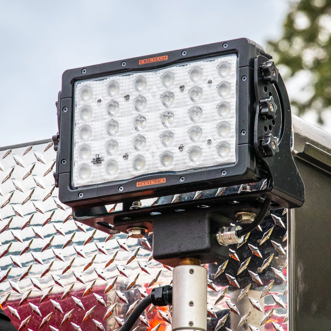 FireTech 28,000 Lumen Pole-Mounted LED Scene Light