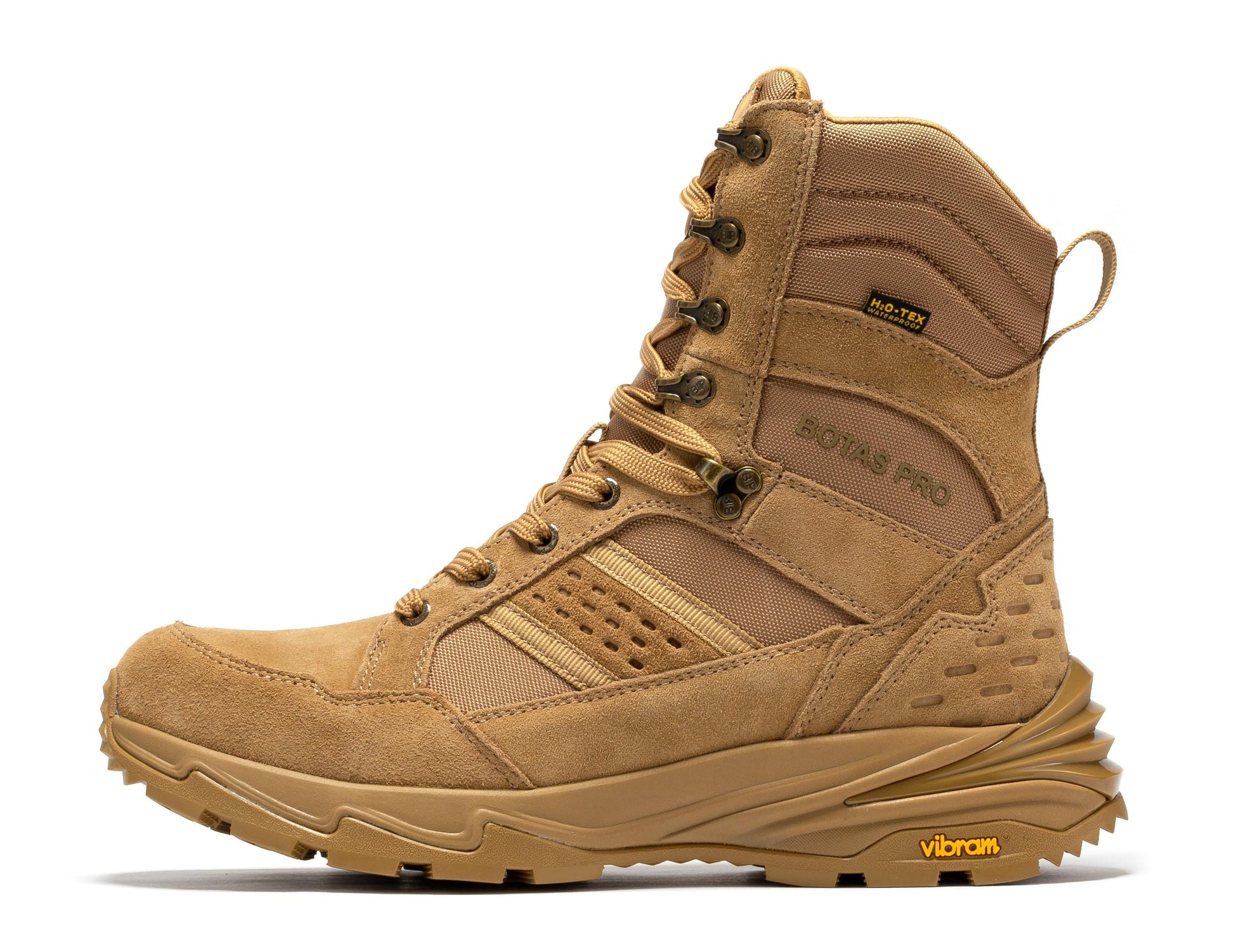 Botas Pro Sand 8 Inch Waterproof Tactical Boots with VIBRAM® Traction Lug Outsole BP22810 highlighting the slip-resistant rubber sole for ultimate grip.