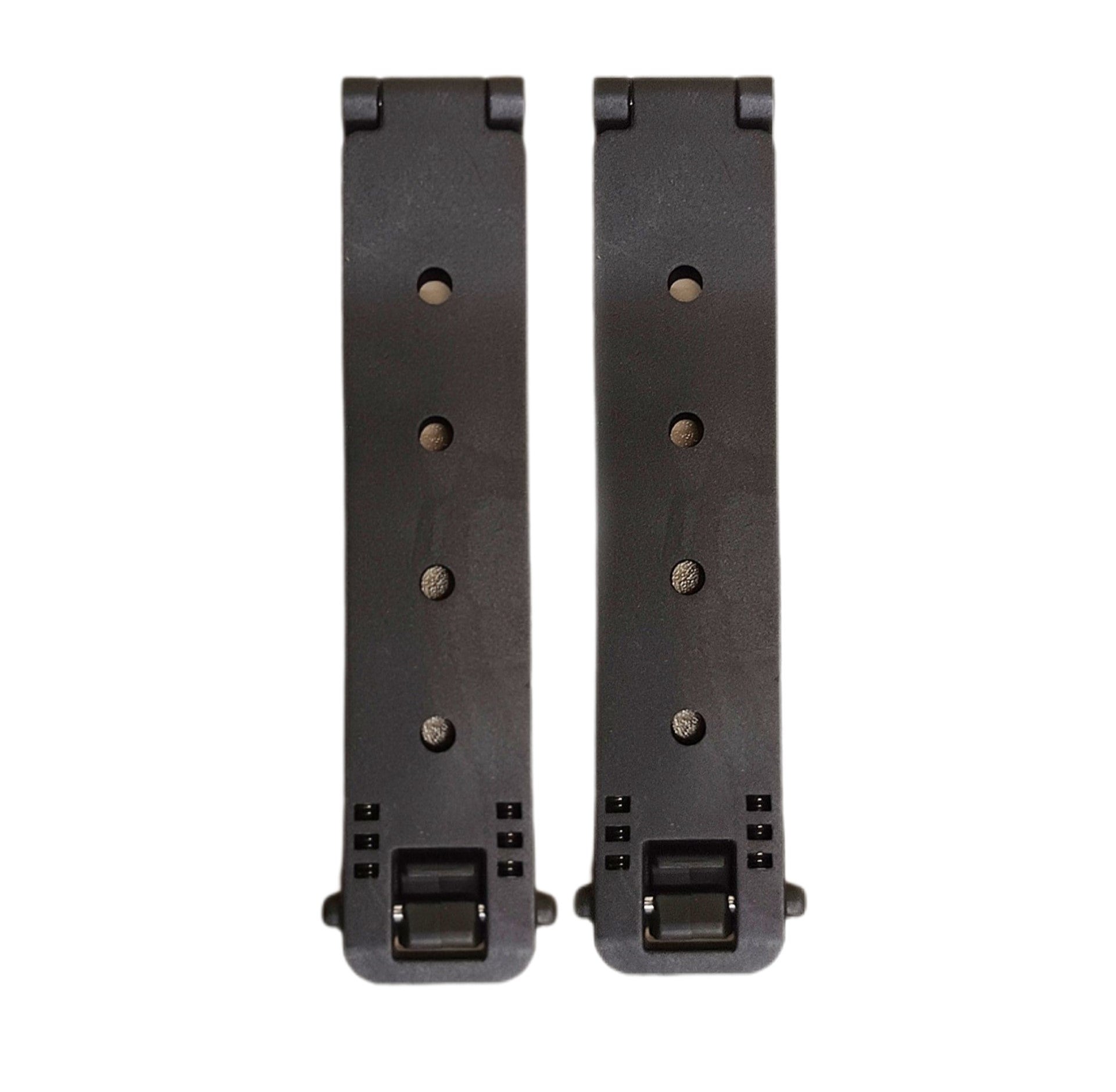 ASP 200 Hinged Cuff and Magazine Holder, an all-in-one adjustable case for double-stack 9mm and .40 S&W magazines and handcuffs, designed for convenience and customization.