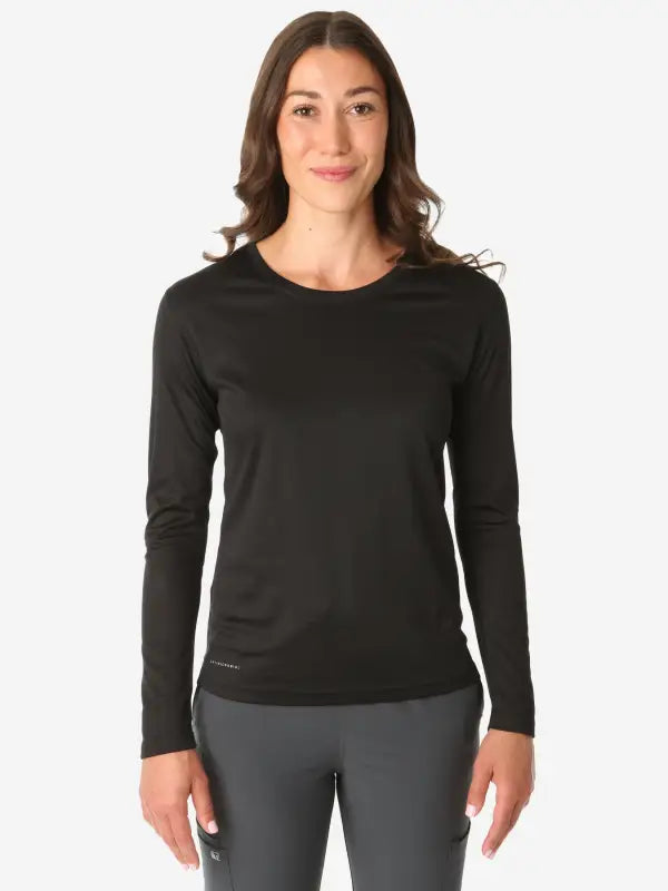 Black women’s long-sleeve underscrub shirt with fitted sleeves for a stylish look