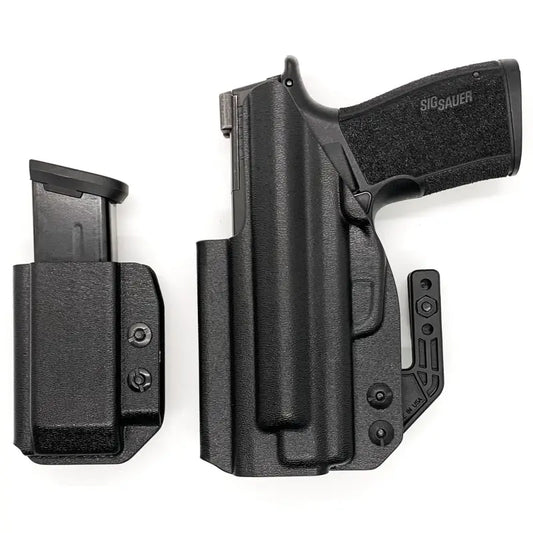 Black P365-XMACRO Gas Pedal IWB RH Holster with magazine carrier combo