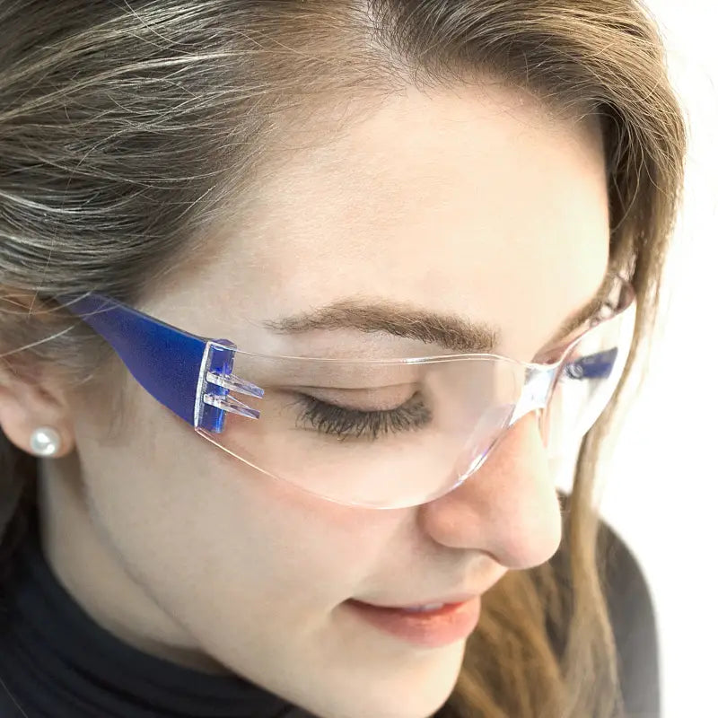 Blue-framed safety glasses for comfortable protection and high impact protection