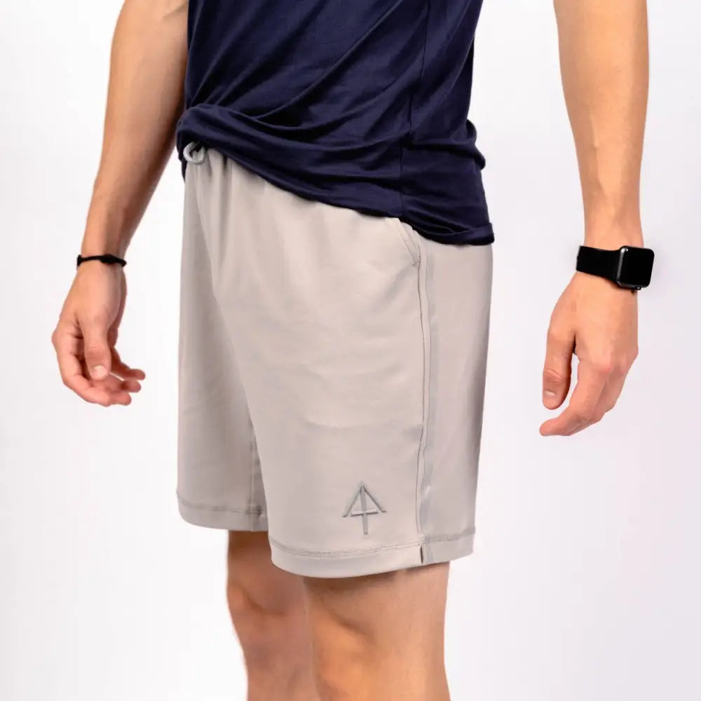 Carrier Shorts - Chalk Grey 8’’ - S - Shorts