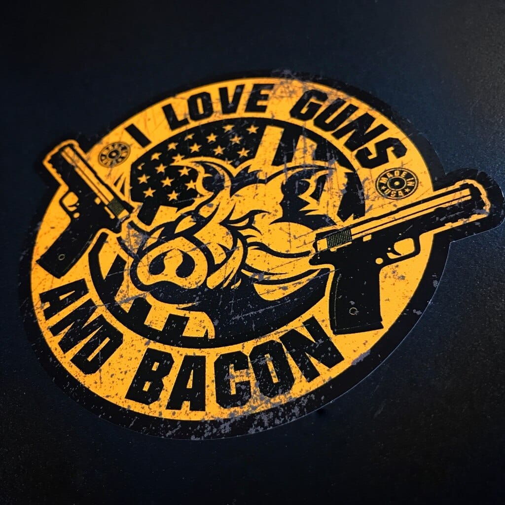 Chief Miller I Love Guns And Bacon Apparel
