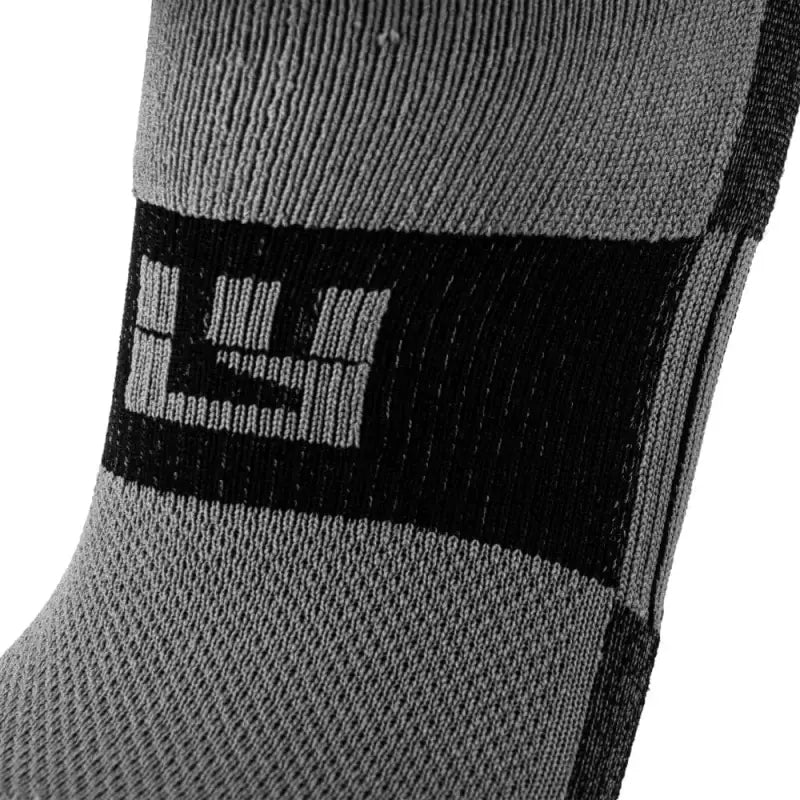 Gray no-show running socks with black geometric design for ultimate comfort and style