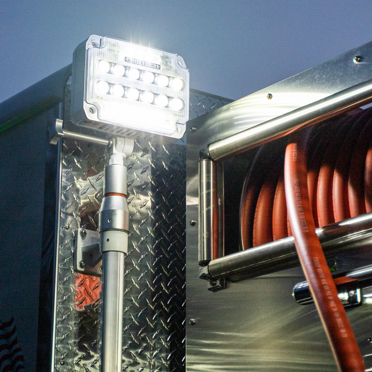 FireTech Pole Mounted Guardian Elite LED Scene Light