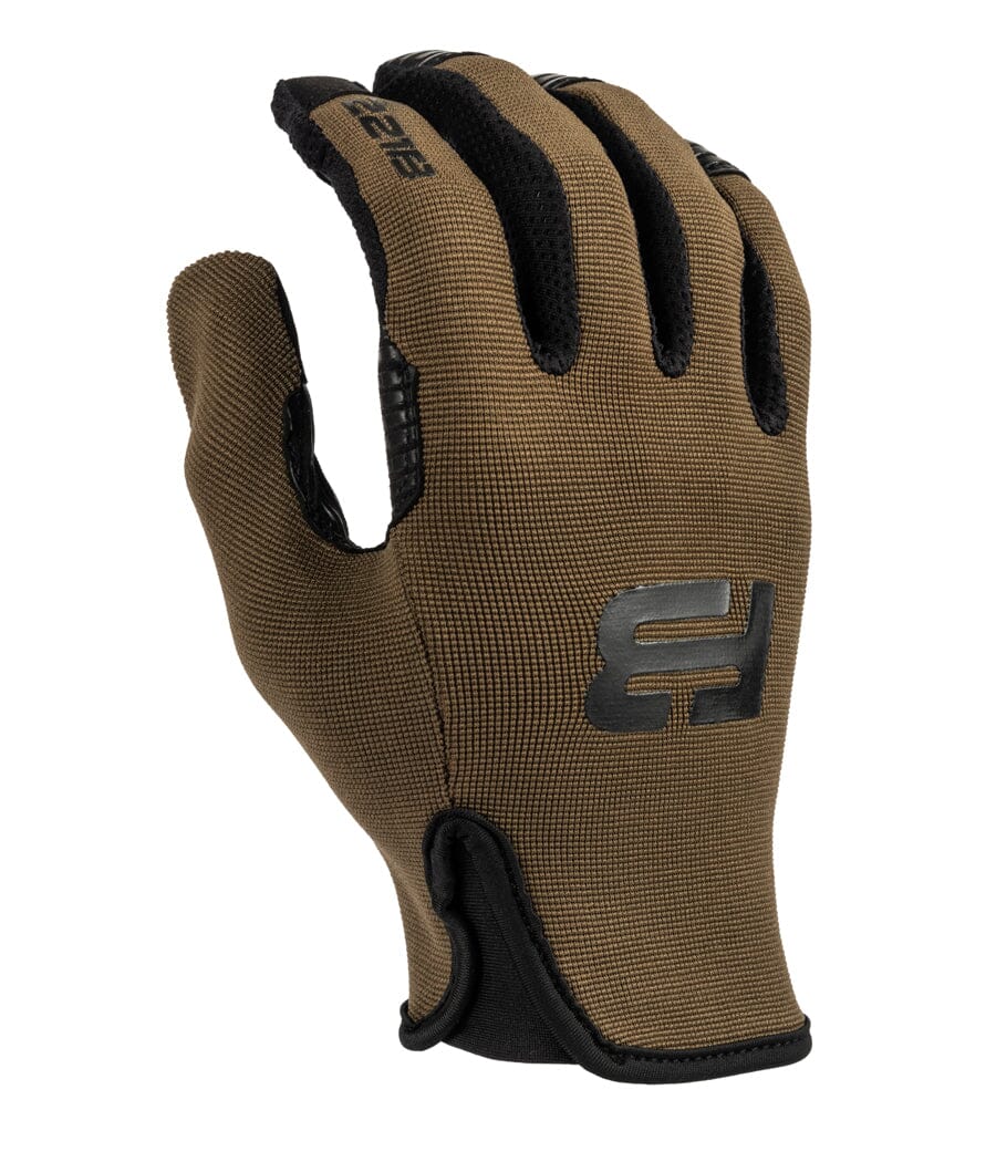 Detailed view of the palm of Recon Tactical Gloves featuring Maxx-Grip technology for enhanced grip regardless of conditions.