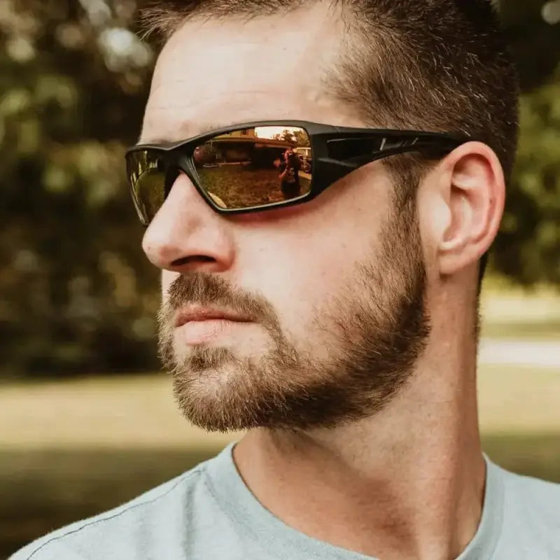 Sporty METEL M30 Safety Sunglasses with amber-tinted lenses and black frames