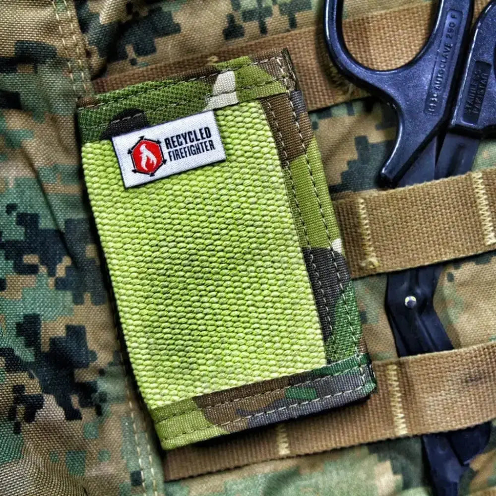 Chief Miller Wallet Thin Minimalist Bifold Wallet in Green Multicam Tropic Design Apparel