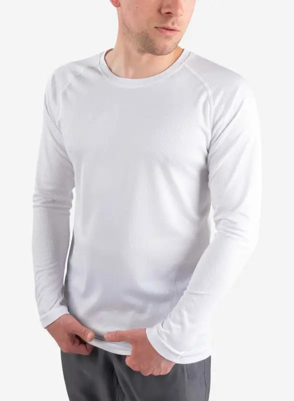 White long-sleeve crew neck t-shirt from the Men’s Long-Sleeve Underscrub collection