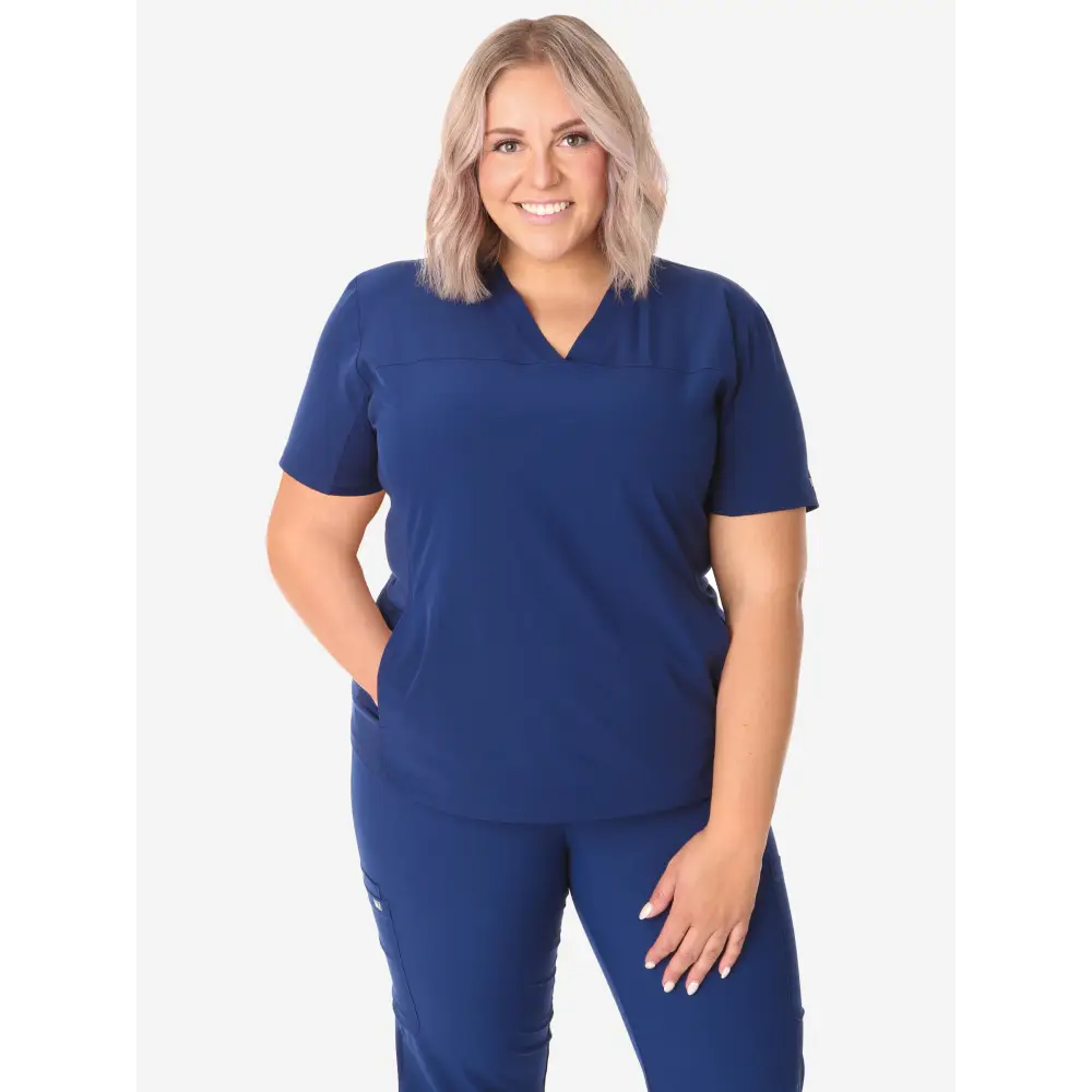 Women’s Stash-Pocket Scrub Top - Women’s Scrub Top