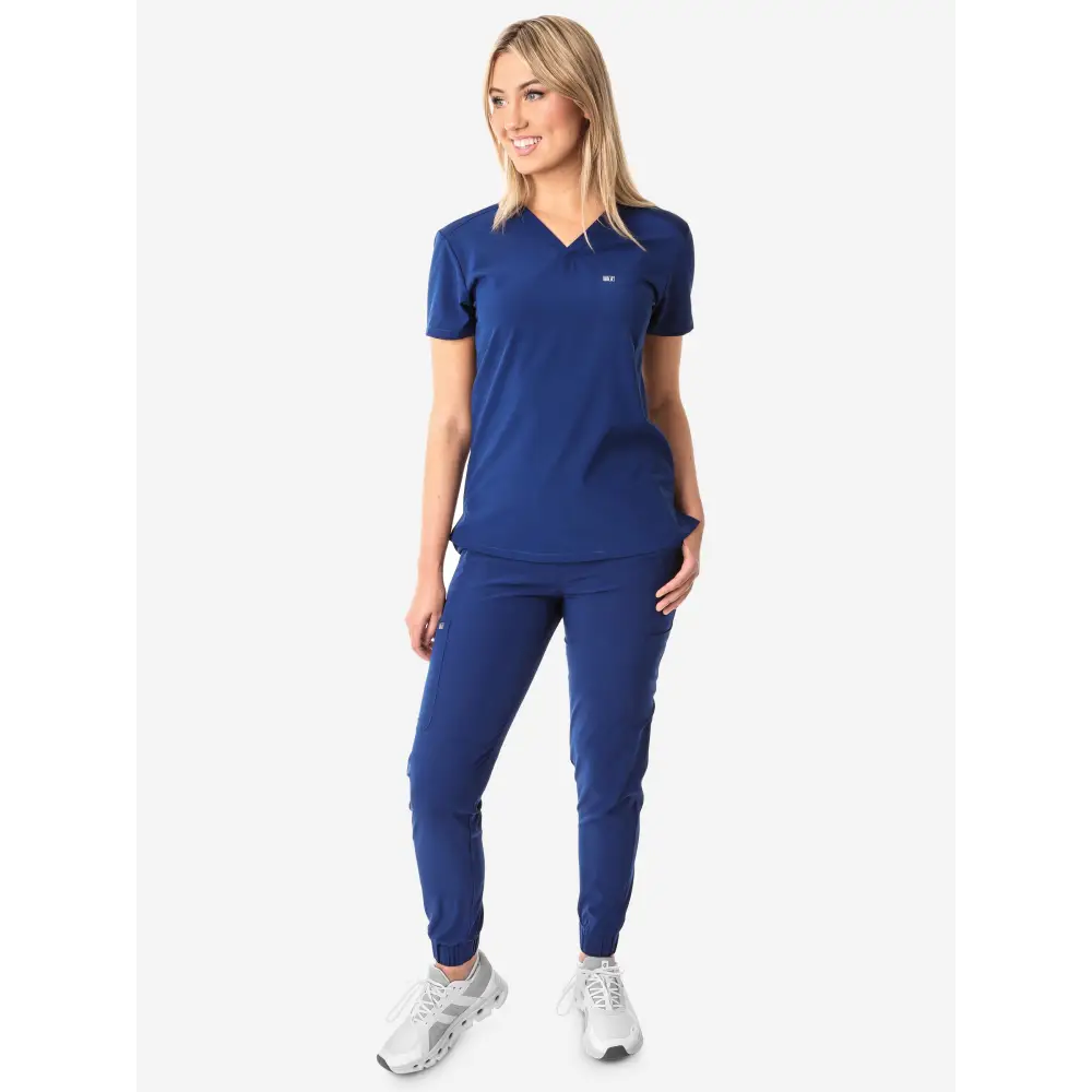 Women’s Tuckable One-Pocket Scrub Top - Women’s Scrub Top